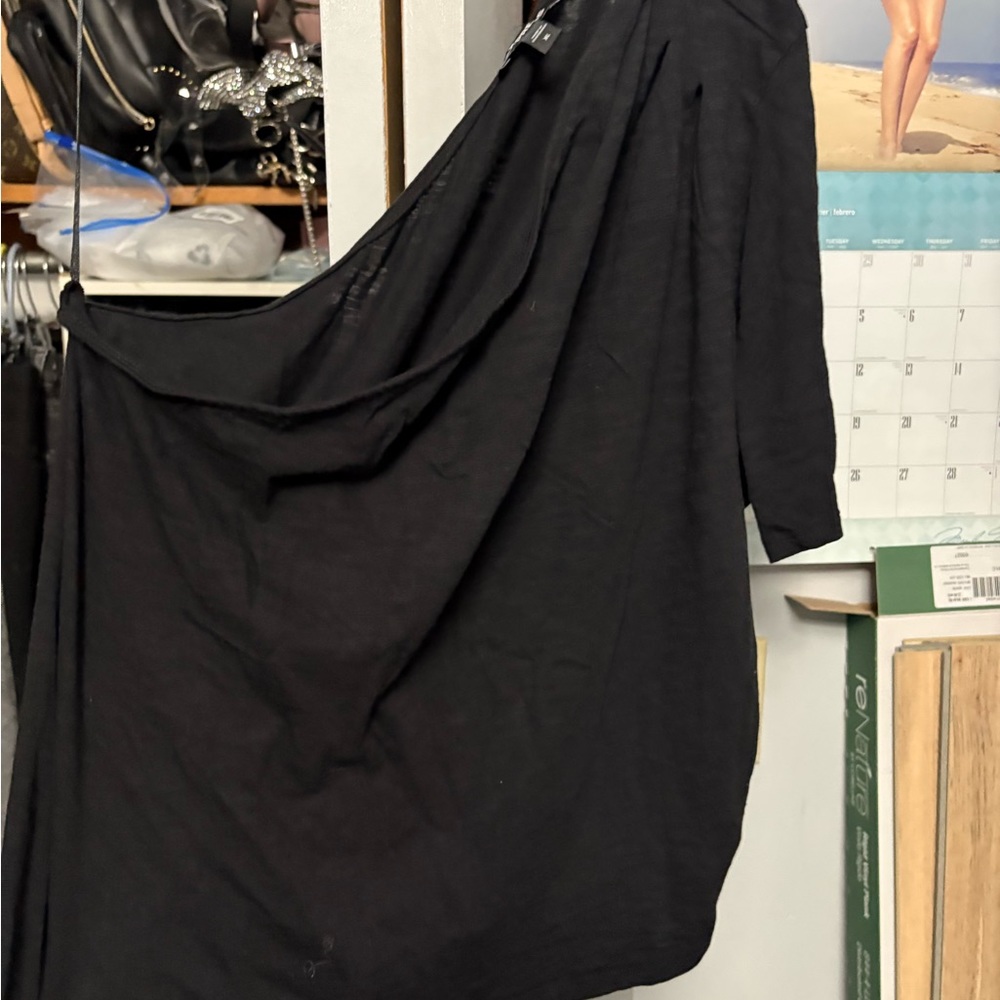 Express Black Blouse - Picture 1 of 3